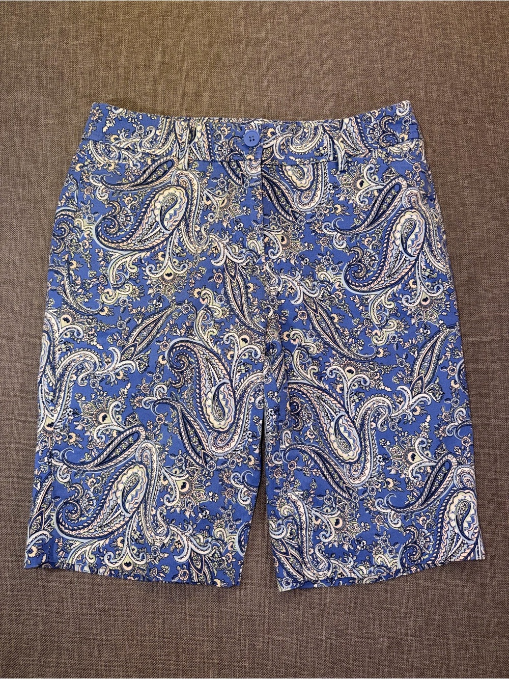 Talbots Blue Paisley Flat-Front Women’s Shorts Size 4